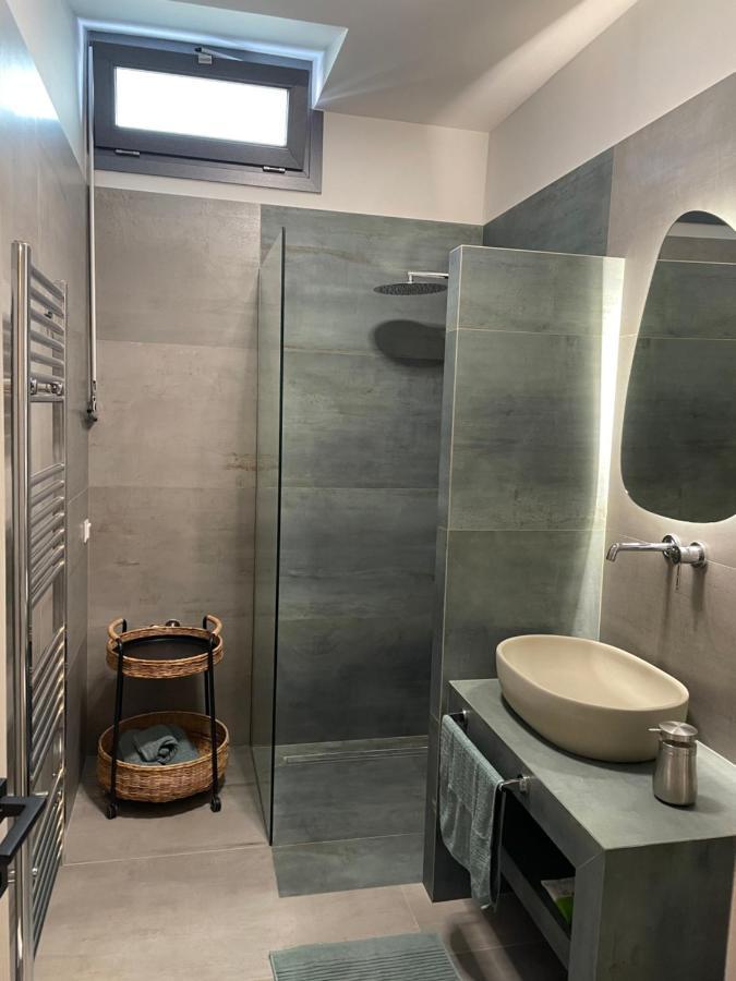 Ponte Vecchio Apartment Халкис Екстериор снимка